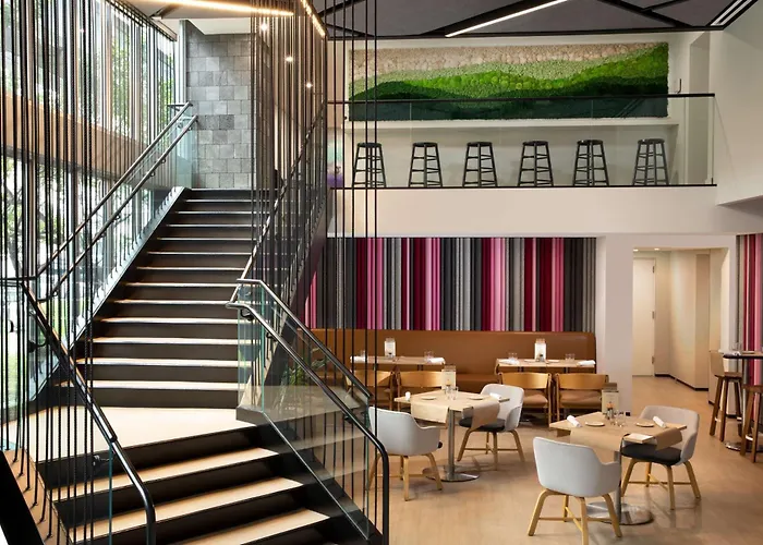 Yotelpad Miami